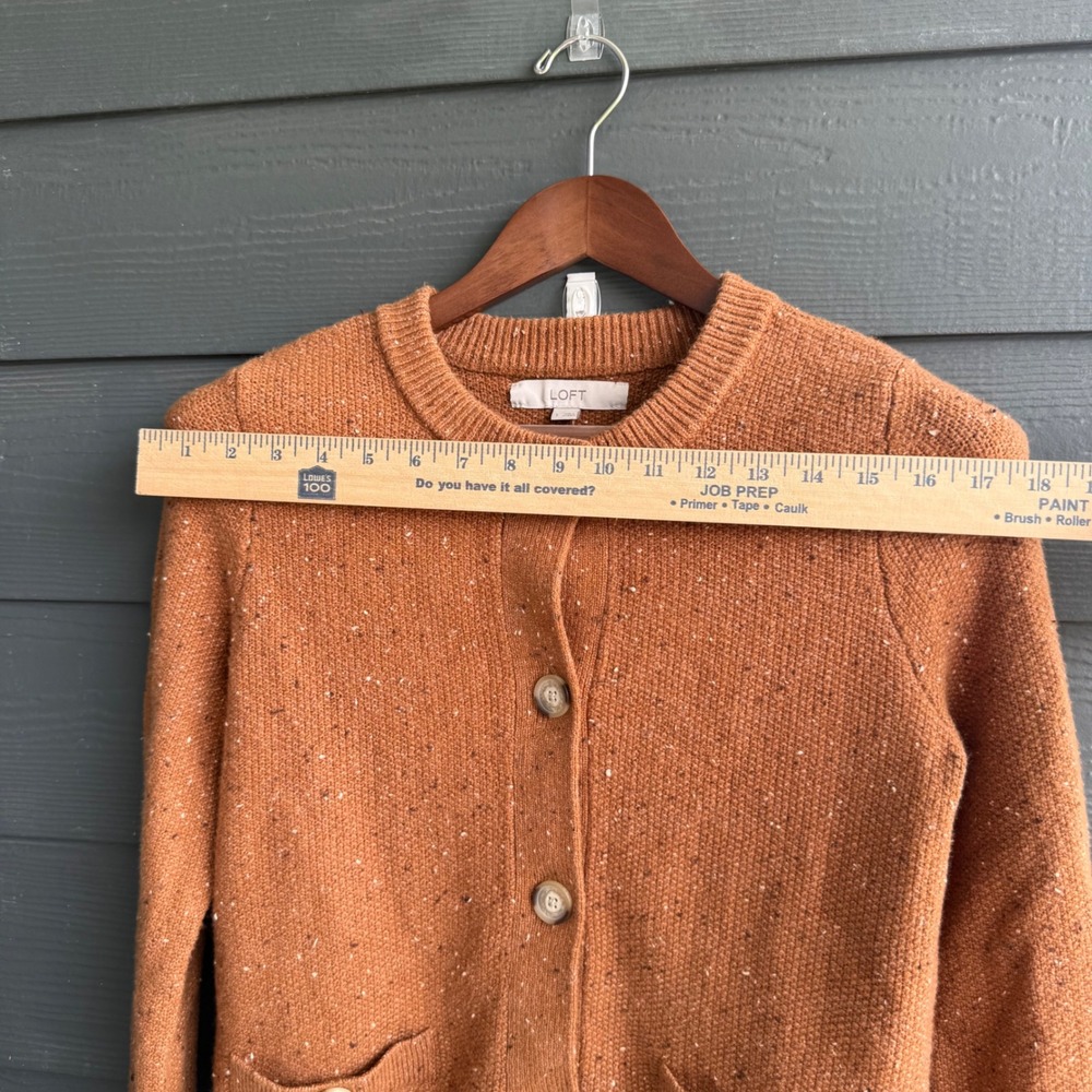 LOFT Rust Nep Knit Button Front Cardigan Sweater Pockets Womens Small NWT - Picture 8 of 9